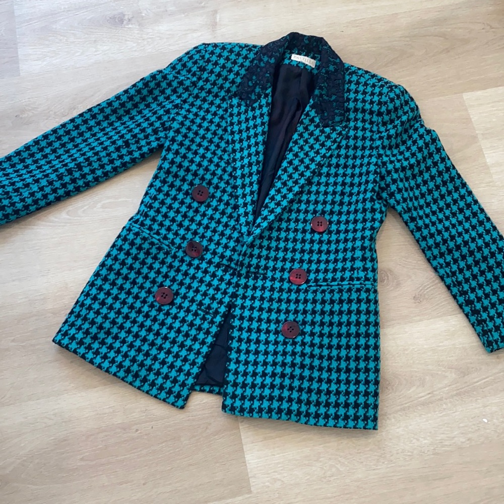 Turquoise houndstooth blazer